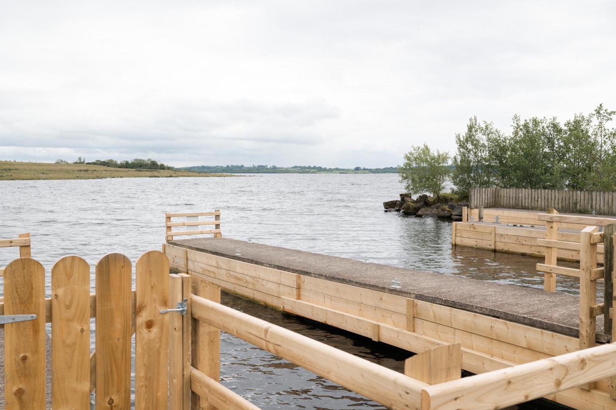 Lakescape - Waterfront Self- Catering Cabins Enniskillen Exterior foto